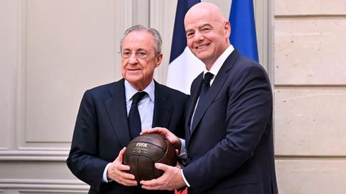 Florentino Perez từng dẫn đầu dự án Super League nhằm tạo đối trọng với hệ thống giải đấu của UEFA.