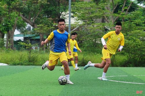 Nhiều gương mặt hiện nay của U17 HLHT được phát hiện tại Giải Bóng đá Thiếu niên - Nhi đồng Hà Tĩnh.