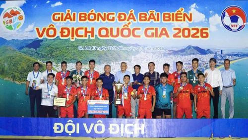 Đội bóng đá bãi biển Đà Nẵng giành chức vô địch thuyết phục. Ảnh: VFF