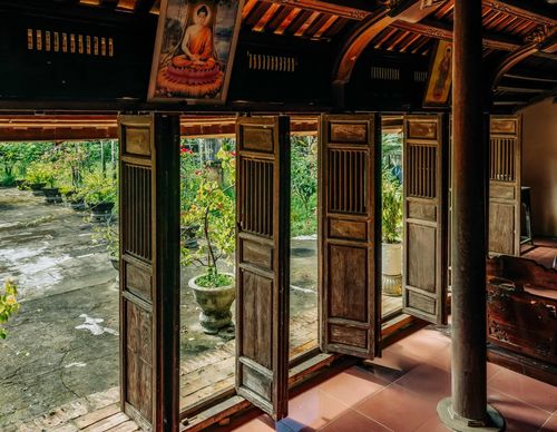 Nhà rường hàng trăm tuổi làng Hội Kỳ