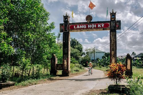 Cổng làng Hội Kỳ 