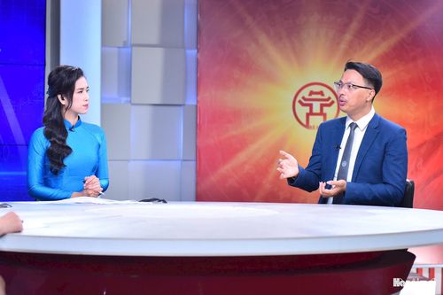 TS, luật sư Đặng Văn Cường chia sẻ tại Chương trình. Ảnh: Phan Anh