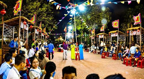 Biểu diễn Bài Chòi phục vụ du khách. Ảnh: Dương Thanh Xuân