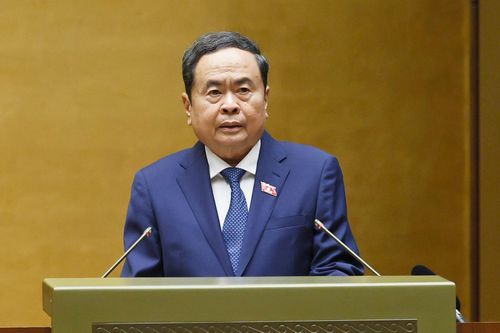  Chủ tịch Quốc hội Trần Thanh Mẫn phát biểu khai mạc Kỳ họp không thường lệ thứ nhất, Quốc hội khóa XVI. Ảnh: Doãn Tấn - TTXVN 