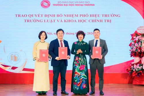 Với Trường Luật và Khoa học chính trị, TS Hà Công Anh Bảo được giao đảm nhiệm chức vụ Phó Hiệu trưởng phụ trách Trường; PGS. TS Nguyễn Ngọc Hà và PGS. TS Thân Thị Hạnh được bổ nhiệm giữ chức vụ Phó Hiệu trưởng. Ảnh: FTU.