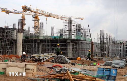 Dự án Trung tâm hội nghị APEC và các công trình chức năng đang đẩy nhanh tiến độ thi công. (Ảnh: Lê Huy Hải/TTXVN)