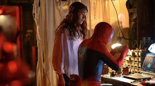Nội dung xoay quanh Peter Parker sau khi danh tính bị xóa khỏi ký ức của mọi người. (Ảnh: Sony Pictures)