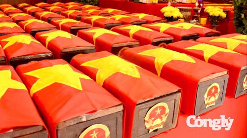 Lực lượng chức năng tiếp tục phát hiện thêm 14 hài cốt liệt sĩ tại Công viên Lê Thị Riêng.