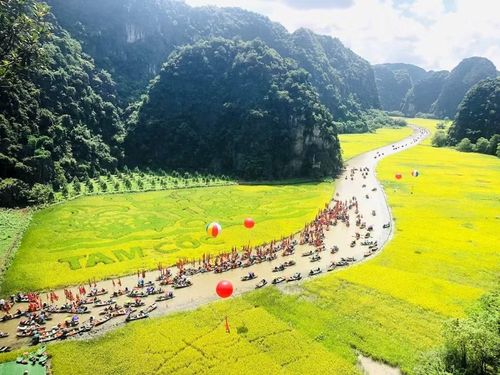 Hình ảnh Tam Cốc – Tràng An trong tuần du lịch Ninh Bình 2025 - Ảnh: ITN.
