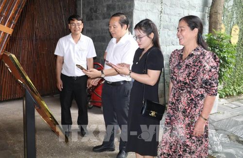 Khu nghỉ dưỡng Wyndham Grand Vedana Ninh Bình, xã Cúc Phương, tỉnh Ninh Bình đã ứng dụng trí tuệ nhân tạo (AI) trong nhiều khâu quản lý, vận hành nhằm nâng cao chất lượng phục vụ du khách. Ảnh: Thùy Dung - TTXVN