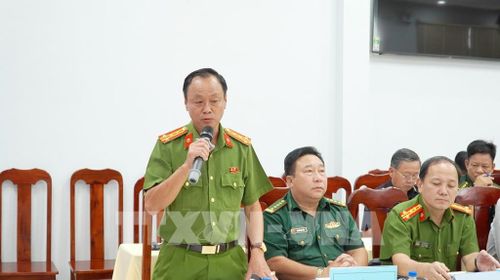 Đại tá Lê Trung Ái, Phó Giám đốc Công an tỉnh Tây Ninh phát biểu. Ảnh: Văn Sĩ - TTXVN