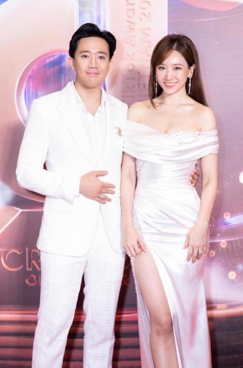 Hari Won và Trấn Thành. 