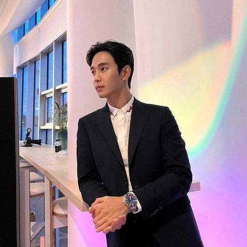 Trước đó, nam diễn viên cũng đã tái xuất với vai trò gương mặt đại diện của thương hiệu.