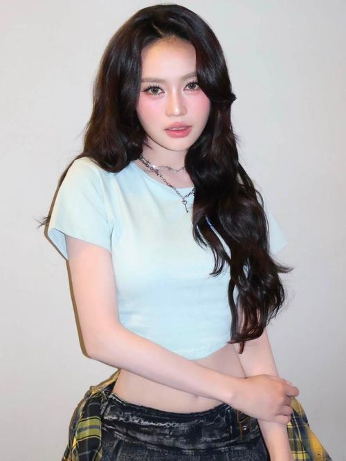 Ninh Dương Lan Ngọc được nhiều khán giả yêu mến bởi tính cách hài hước, gần gũi.