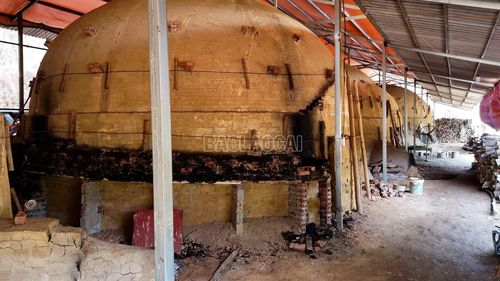 Cơ sở đốt than củi của ông Hồ Văn Cường tạm dừng hoạt động - khắc phục xử lý hệ thống thu gom khói không để phát tán ra môi trường xung quanh.