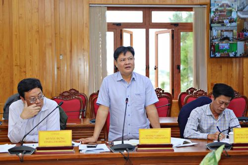 Phó Giám đốc Sở Nông nghiệp và Môi trường Vũ Xuân Quỳnh đề xuất các giải pháp thúc đẩy tiến độ các dự án