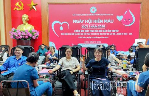 Cán bộ, nhân dân các xã Lâm Thao, Phùng Nguyên, Bản Nguyên, Xuân Lũng tham gia Ngày hội hiến máu tình nguyện đợt 1 năm 2026.
