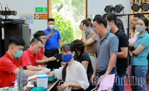 Tham gia hiến máu theo đúng quy trình khoa học và hướng dẫn của bác sĩ mang lại nhiều lợi ích thiết thực cho chính người hiến.
