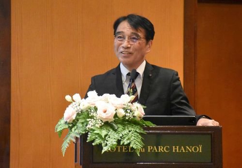 Ông Yoshitaka Kajihara, Trưởng đoàn, Hiệu trưởng Trường Trung học Nakamura Gakuen Sanyo, Chủ tịch Ủy ban Giao lưu châu Á thuộc Hiệp hội các trường tư thục Fukuoka. Ảnh: Thảo Phạm