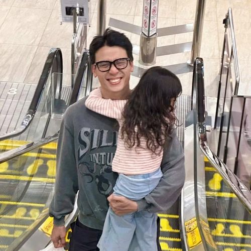Thơm ghi điểm nhờ những nội dung gần gũi về cuộc sống gia đình. Ảnh: FBNV.