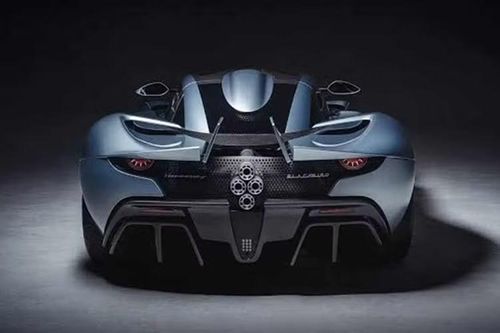 Số lượng siêu xe Hennessey Blackbird mới sản xuất sẽ được giới hạn chỉ 71 chiếc trên toàn thế giới, với giá khởi điểm từ 2,5 triệu USD (tương đương khoảng hơn 65 tỷ đồng - chưa bao gồm thuế).