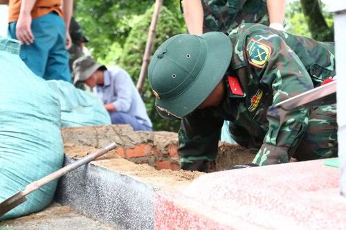 Quá trình khai quật gặp không ít khó khăn do yếu tố địa hình, thời tiết.