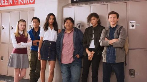 Tom Holland và Zendaya hợp tác lần đầu trong Spider-Man: Homecoming, khi đó cả hai đều tuổi teen.
