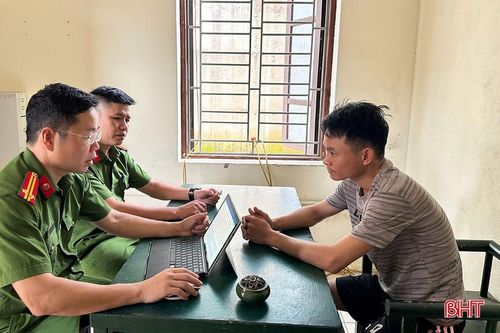 Cơ quan công an làm việc với đối tượng Nguyễn Quang Vinh