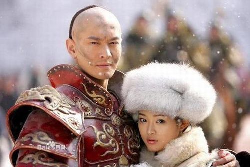 Nếu A Kha là người khiến Vi Tiểu Bảo theo đuổi nhiều nhất, thì Song Nhi lại được xem là người chàng yêu thương và tin tưởng nhất.