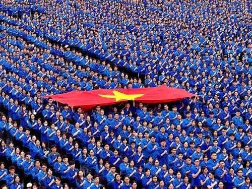 Tuổi trẻ Việt Nam hôm nay luôn tin tưởng vào tương lai đất nước.