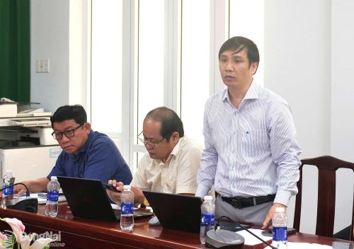 Đại diện Sở Khoa học và Công nghệ phát biểu tại cuộc họp. Ảnh: Hạnh Dung