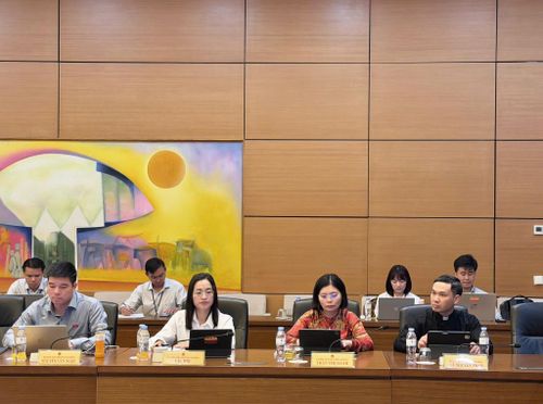 Các đại biểu tham dự phiên thảo luận