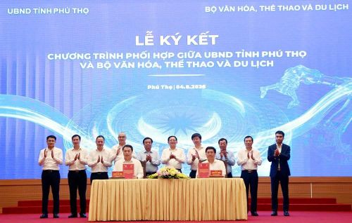 Bộ VHTTDL và UBND tỉnh Phú Thọ ký kết Chương trình phối hợp phát triển du lịch thông minh và kinh tế số du lịch giai đoạn 2026–2030. (Ảnh: baovanhoa.vn)