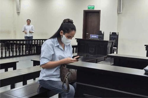 Bị cáo Nguyễn Dương Kiều Vy tại phiên tòa. Ảnh: M.Đ