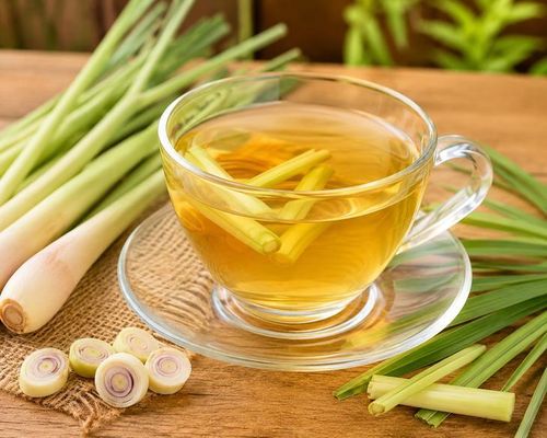 Trà sả thường được dùng như một thức uống giúp thư giãn sau bữa ăn hoặc vào buổi tối (Ảnh AI).