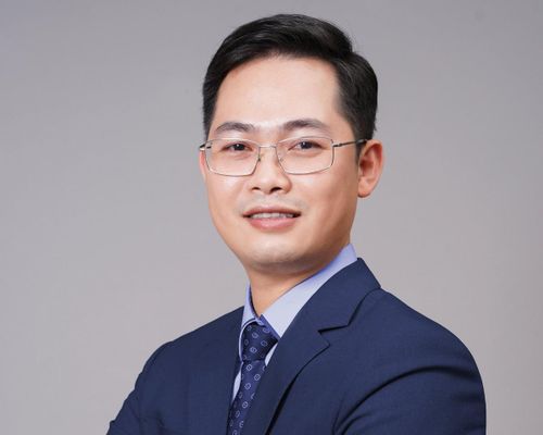 Ông Trần Hoàng Sơn lưu ý vùng định giá hiện tại hấp dẫn với nhà đầu tư trung và dài hạn. Ảnh: VPBankS.