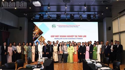 Sự kiện thu hút đông đảo doanh nghiệp hai nước tham dự. (Ảnh: XUÂN SƠN)