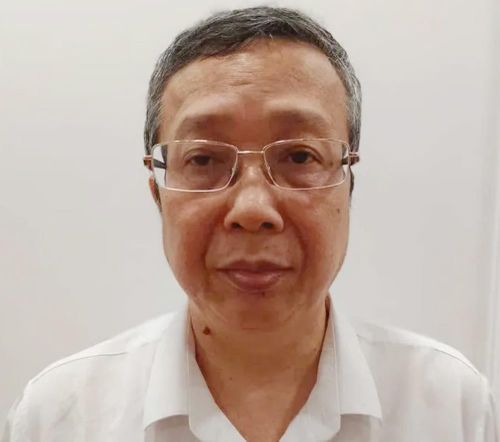 Bị can Hoàng Trung, Thứ trưởng Bộ NN-MT vừa bị khởi tố. Ảnh: BỘ CÔNG AN