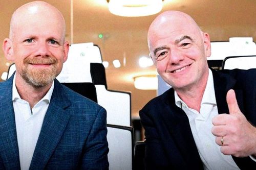 Infantino và Grafstrom lại khen ngợi lẫn nhau. Ảnh: D.S