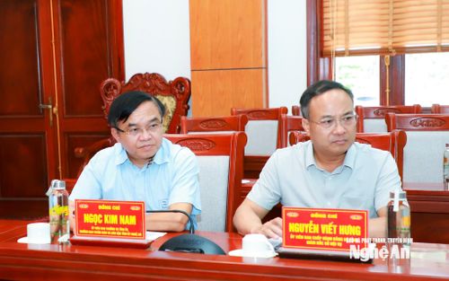 Các đại biểu dự phiên họp. Ảnh: Thành Duy