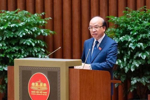 Chủ nhiệm Ủy ban Pháp luật và Tư pháp Phan Chí Hiếu (Ảnh: Media Quốc hội).