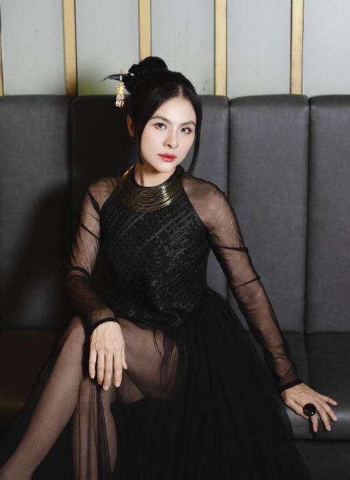 Diễn viên Vân Trang.