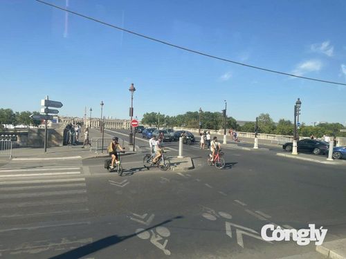 Đường phố Paris.