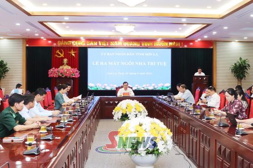 Lễ ra mắt Ngôi nhà trí tuệ của Văn phòng UBND tỉnh.