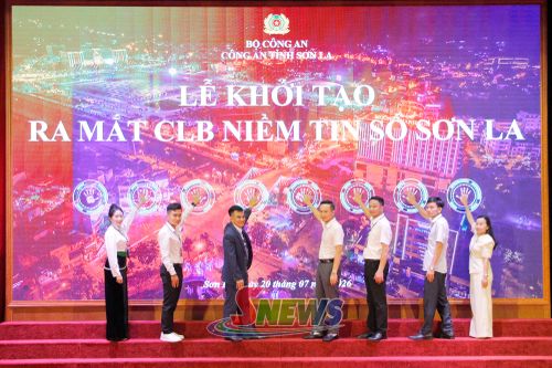 Ra mắt CLB "Niềm tin số Sơn La".