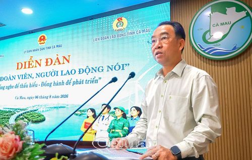 Phát biểu kết luận diễn đàn, Phó Bí thư Tỉnh ủy, Chủ tịch UBND tỉnh Lữ Quang Ngời nhấn mạnh: Công nhân, người lao động là lực lượng quan trọng, đóng góp trực tiếp vào sự phát triển kinh tế - xã hội của tỉnh.