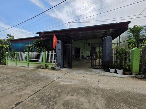 Người dân mong cơ quan chức năng tháo gỡ các vướng mắc do hồ sơ thủ tục hành chính về đâ bị dở dang nhiều năm qua. Ảnh: MT