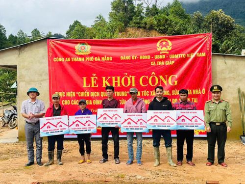 Khởi công "Chiến dịch Quang Trung" xây nhà cho người dân xã Trà Giáp. Ảnh: TT.