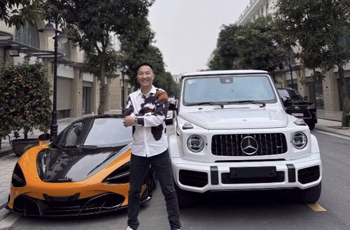 Huấn Hoa Hồng cùng với các siêu xe trị giá lên tới hàng chục tỷ đồng. Ảnh: MXH