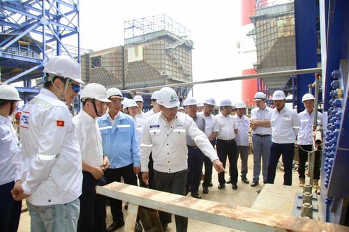 Tổng Giám đốc PETROVIETNAM Lê Mạnh Cường đề nghị các bên nỗ lực, quyết tâm đưa Dự án NMNĐ Long Phú 1 về đích đúng tiến độ